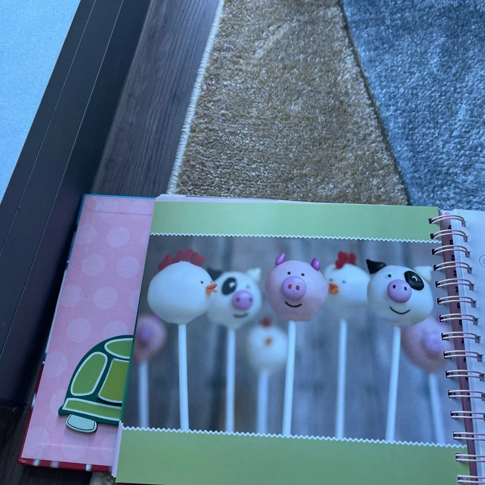 Cake Pops Tips, Tricks, and Recipes